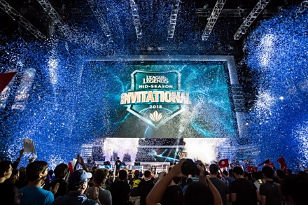 【数据之王】预测一下本届世界赛的KDA王、分均伤害王、单杀王会是谁？