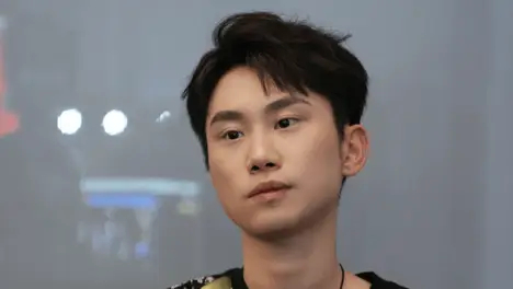 主播解说权因不当言论被取消，流量隐患倒逼行业规范重构主播行业生态